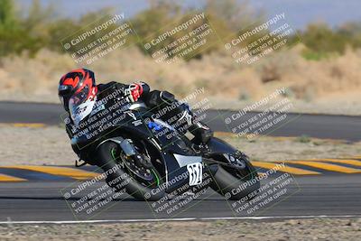 media/Dec-04-2022-CVMA (Sun) [[e38ca9e4fc]]/Race 9 Supersport Middleweight Shootout/